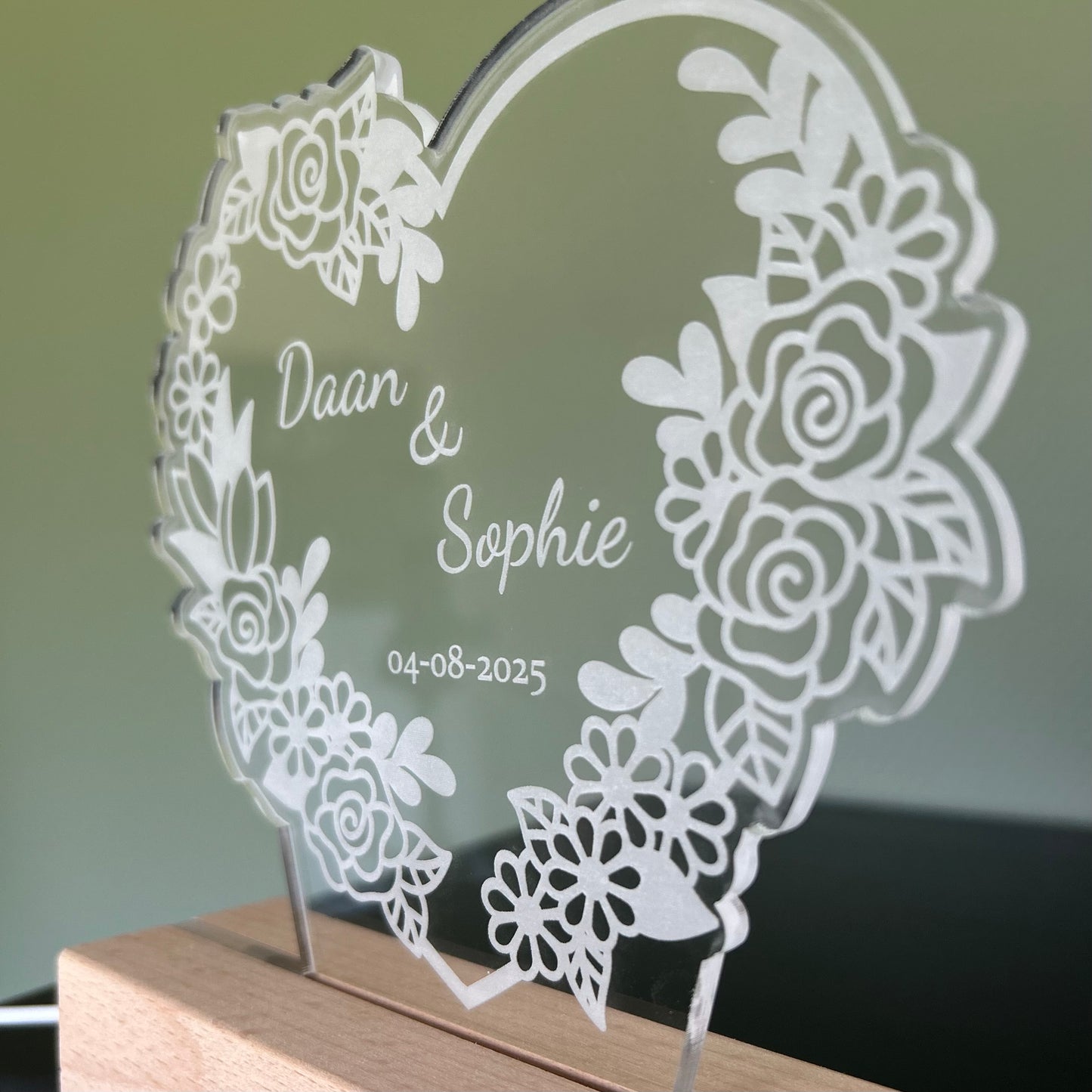 Hartjes bloem met namen en datum - Led lamp