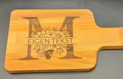 Houten borrelplank met Letter