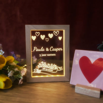 Fotoframe Led lamp - Hartjes met namen, datum en tekst
