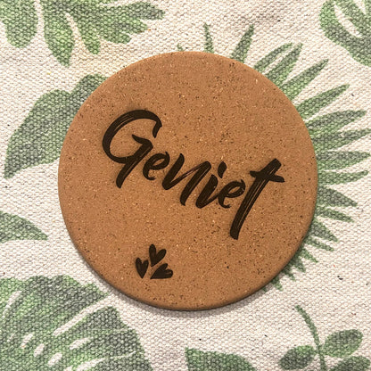 Pan onderzetter kurk "Geniet"